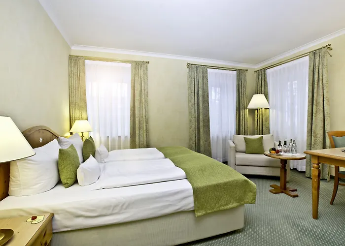 فندق فرايسنغر هوف 4*