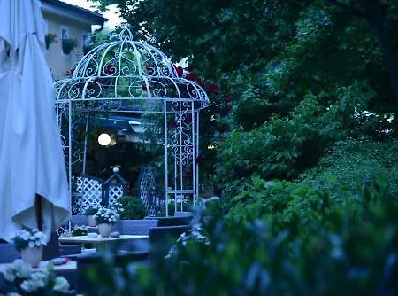 Freisinger Hof Hotel 4*