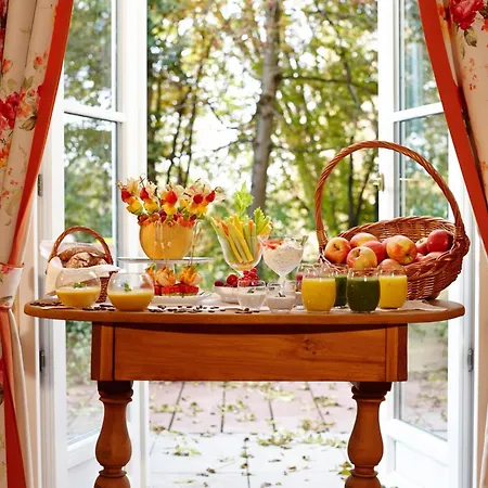 Hotel Freisinger Hof 4*