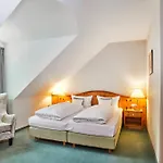 فندق فرايسنغر هوف 4*