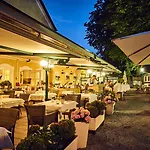 فرايسنغر هوف 4*